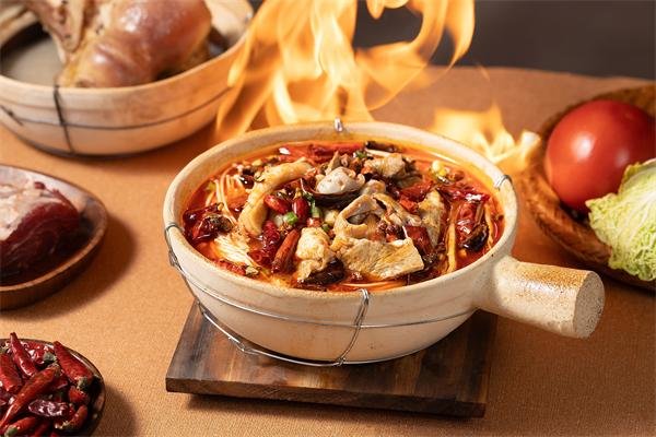 重庆特色米粉品牌哪家好 霸舌生滚牛肉米粉官网
